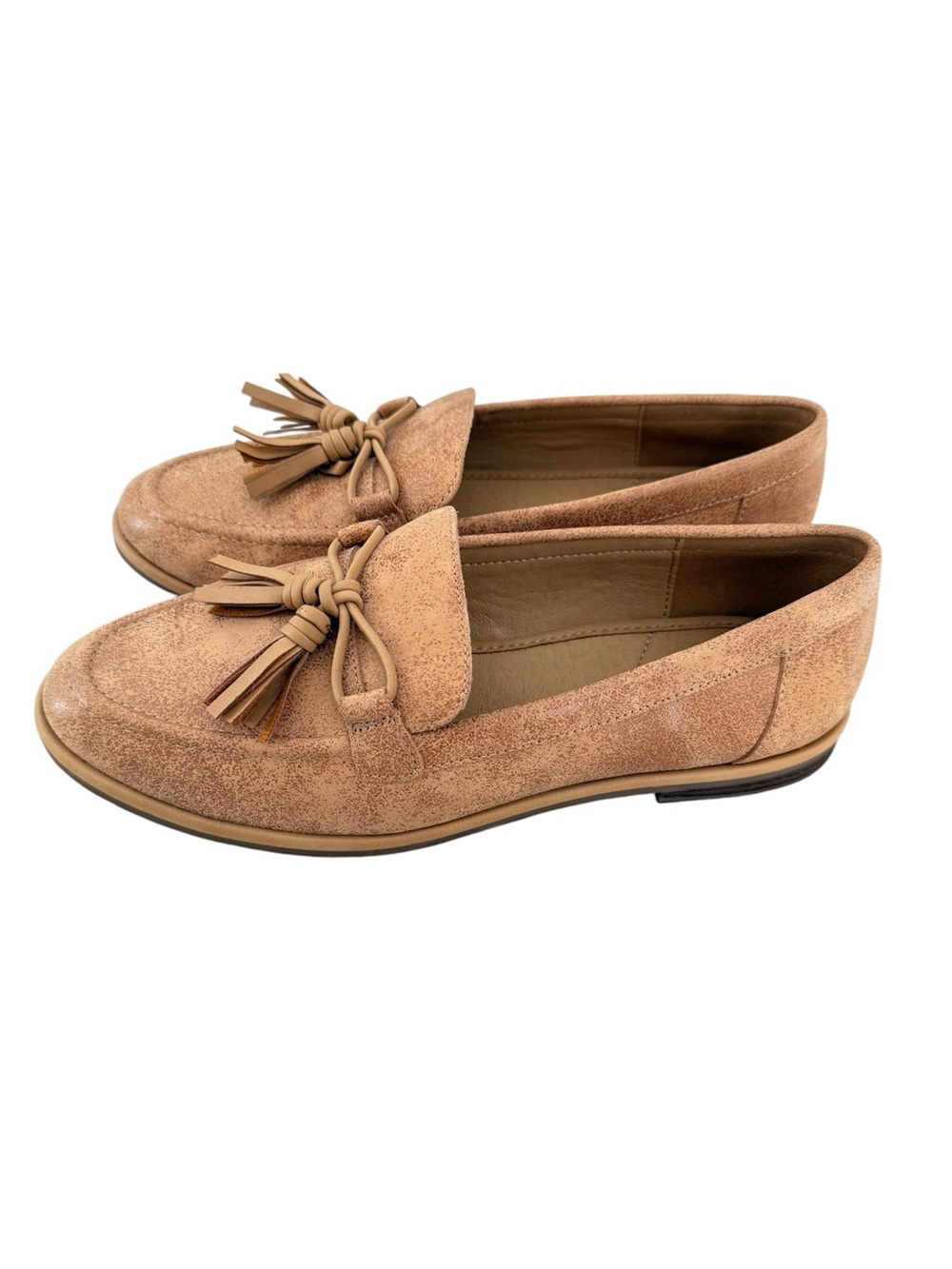NWOB Crown Vintage Sabriel Tassel Loafer In Carmel Genuine Suede Size 8.5